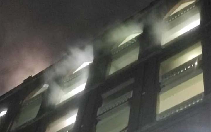 ঢাবির সুফিয়া কামাল হলে আগুন